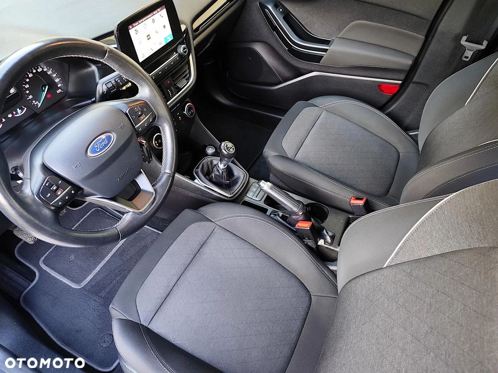 Ford Fiesta - 23
