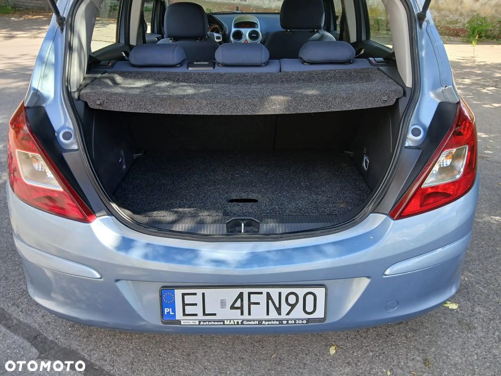 Opel Corsa 1.2 16V - 28