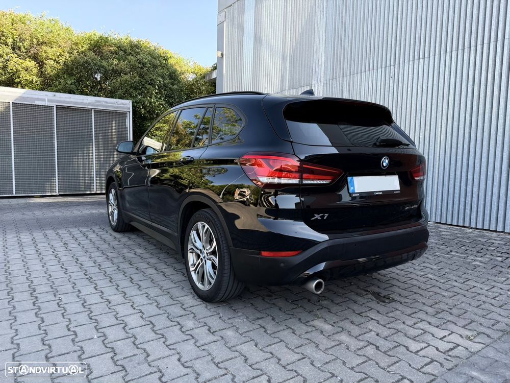 BMW X1 xDrive25e Sport Line - 4