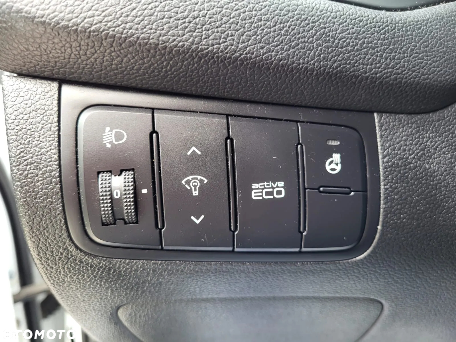 Kia Ceed 1.6 GDI DCT SW Platinum Edition - 13