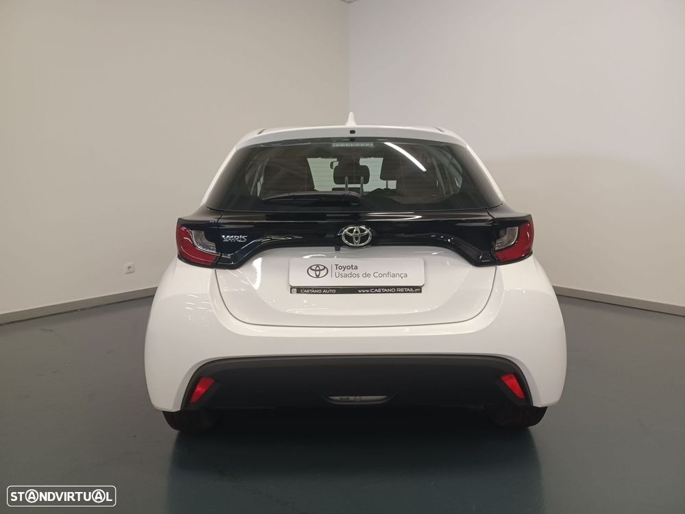 Toyota Yaris 1.0 VVT-i Comfort Plus - 4