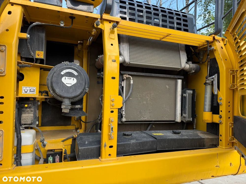 Komatsu PC 210 LC -11E0 - 11