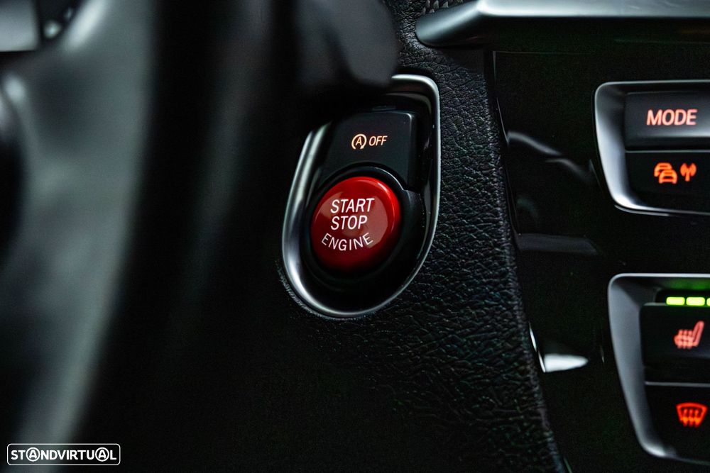 BMW M2 Competition Auto - 26