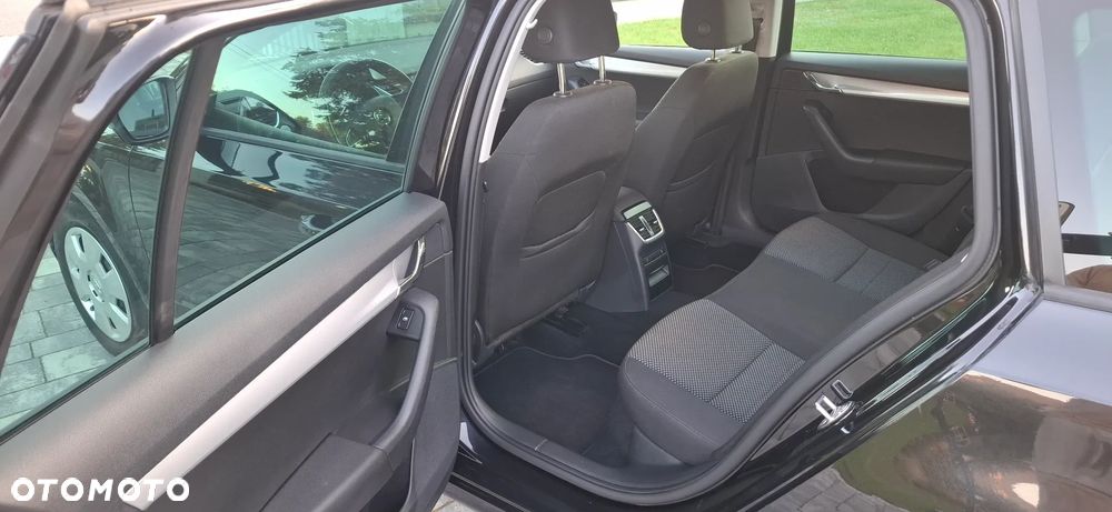 Skoda Octavia - 15