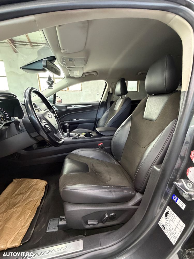 Ford Mondeo 2.0 TDCi Titanium - 22