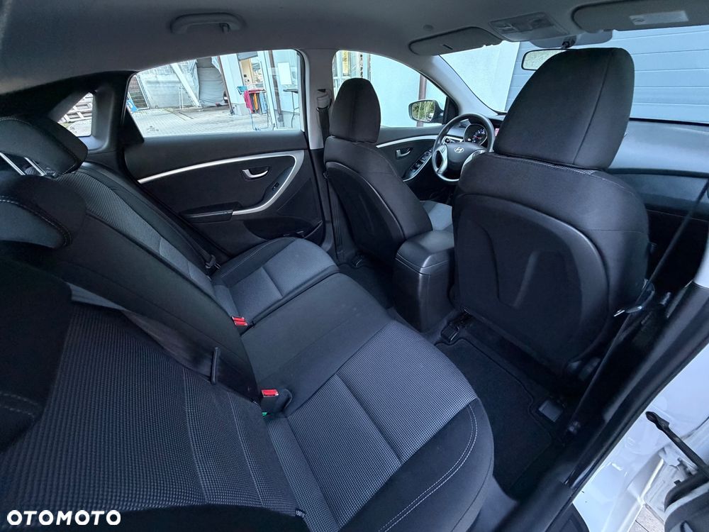 Hyundai i30 1.4 CRDi Classic - 11
