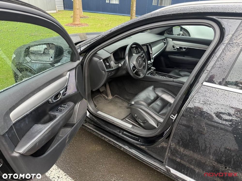 Volvo V90 D5 AWD Geartronic Inscription - 5