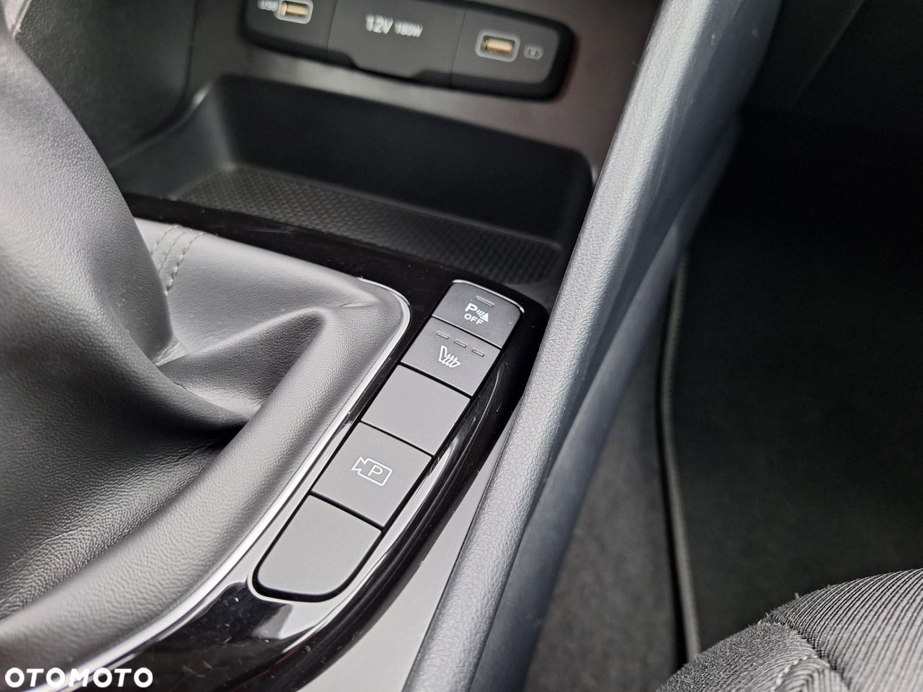 Hyundai Tucson 1.6 T-GDi Smart 2WD - 23