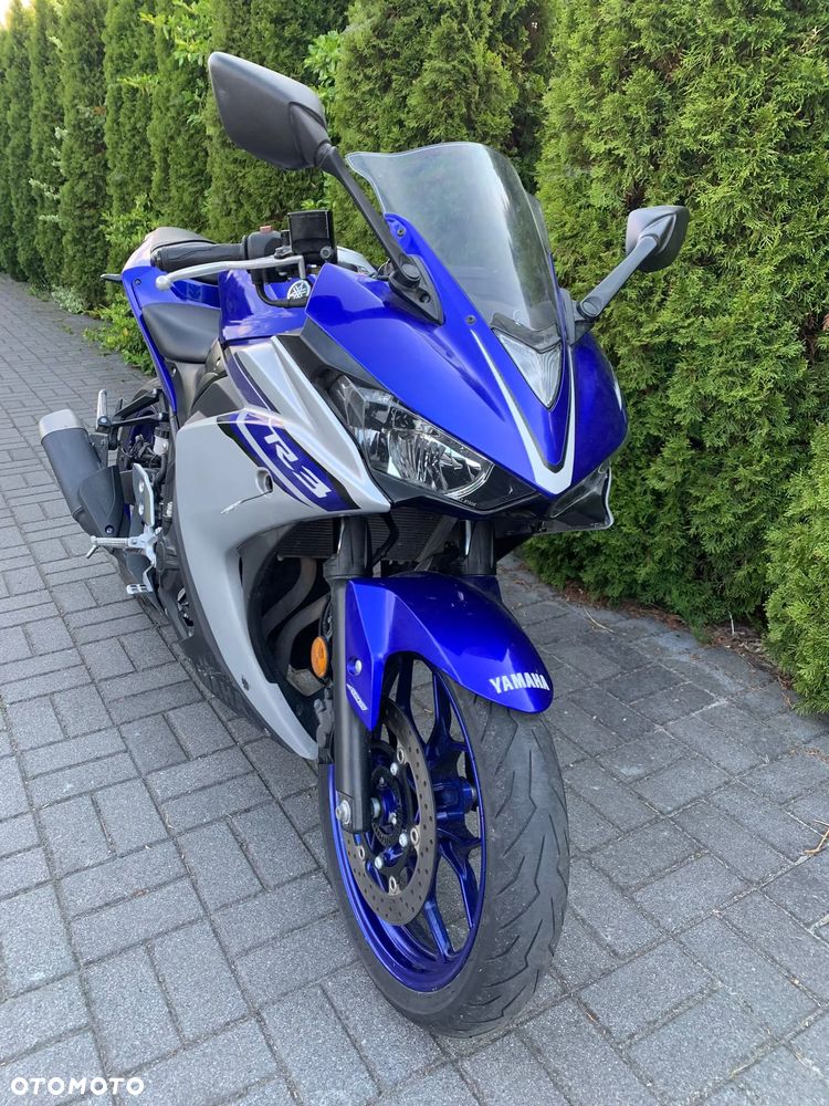 Yamaha R3 - 10