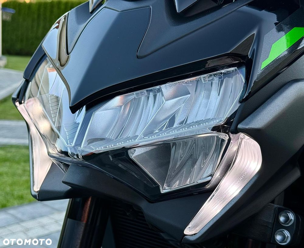 Kawasaki Z 900 - 17