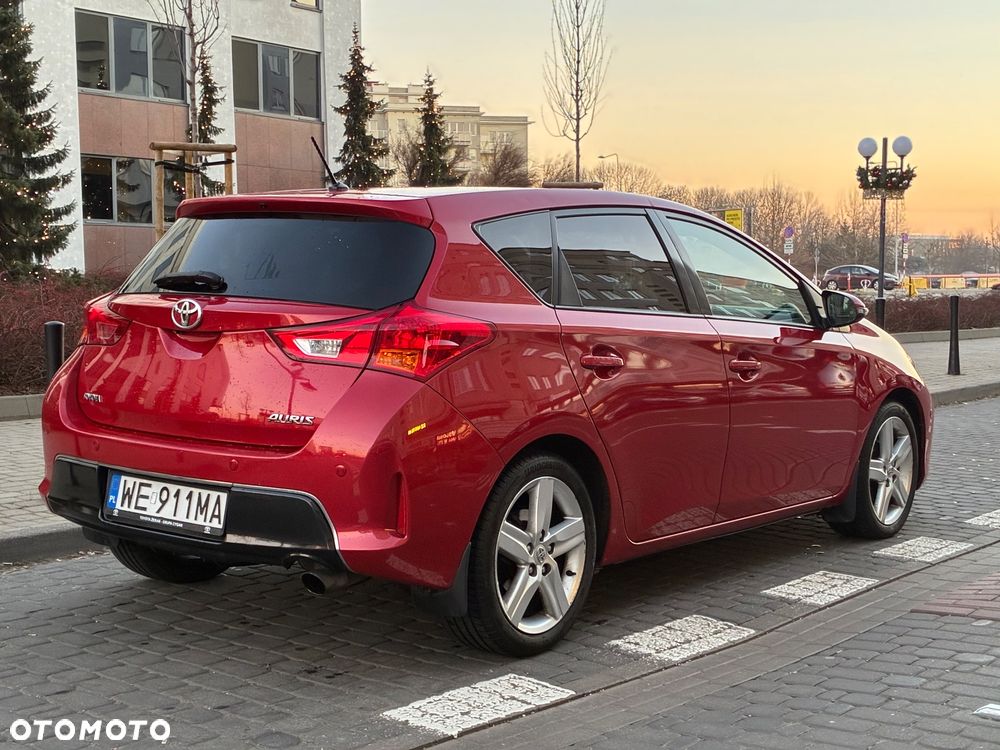 Toyota Auris 1.6 Dynamic - 5