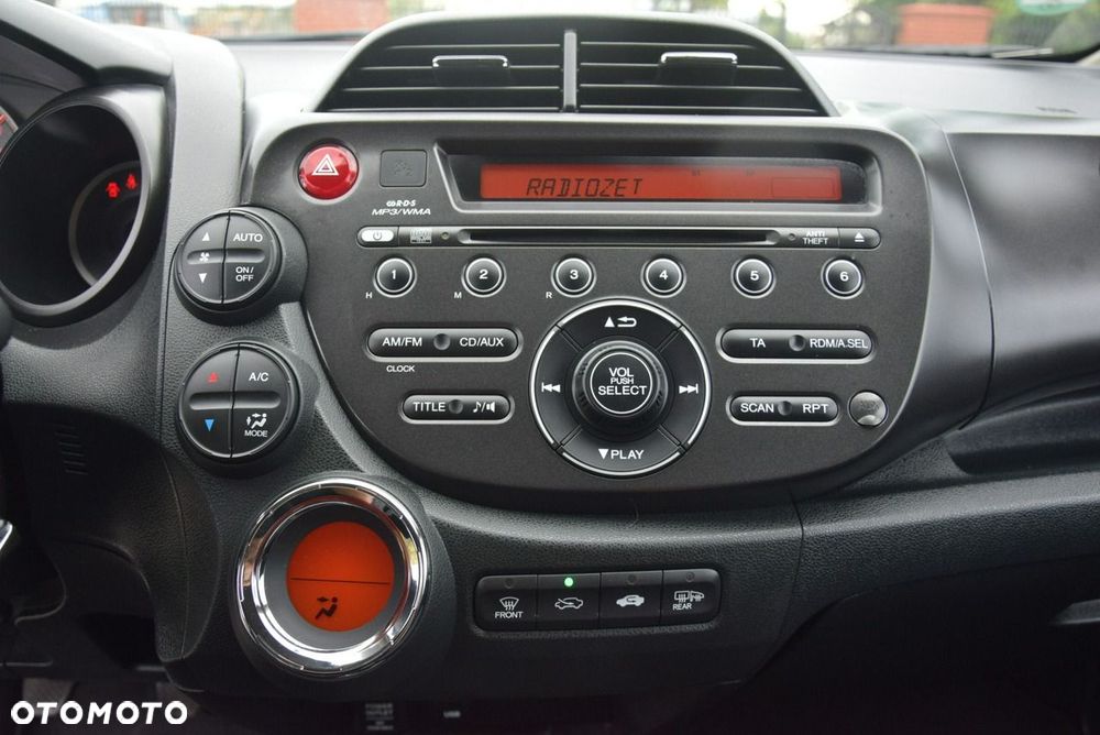 Honda Jazz 1.4 Comfort - 25