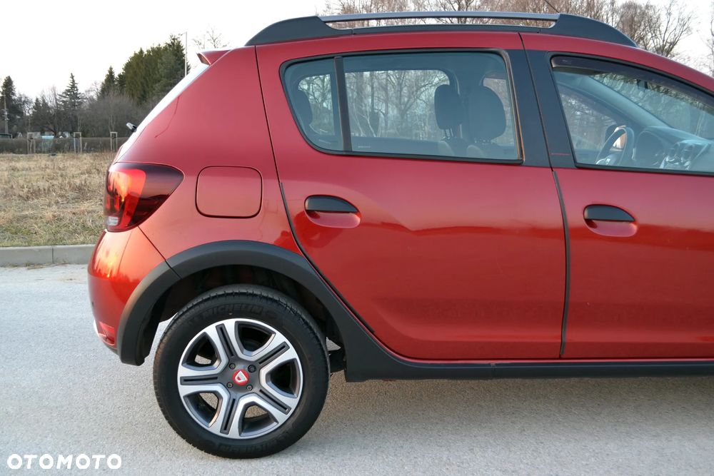 Dacia Sandero Stepway Blue dCi 95 Prestige - 10