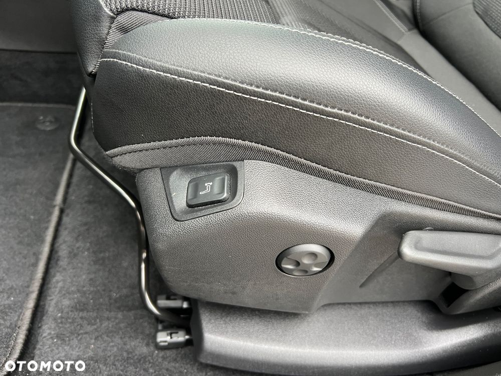 Opel Grandland 1.2 T GS Line S&S - 25