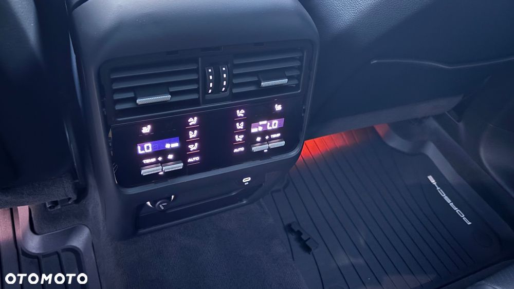 Porsche Cayenne S Platinum Edition - 20