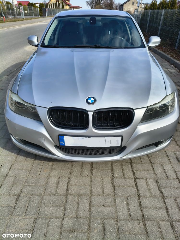 BMW Seria 3 318d - 2