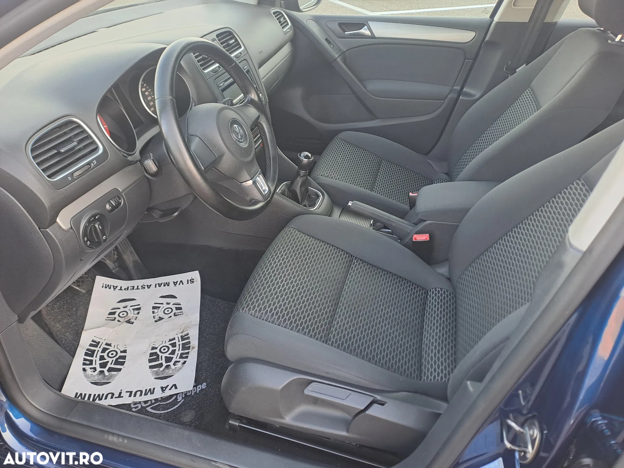 Volkswagen Golf 1.2 TSI BlueMotion Technology Comfortline - 2