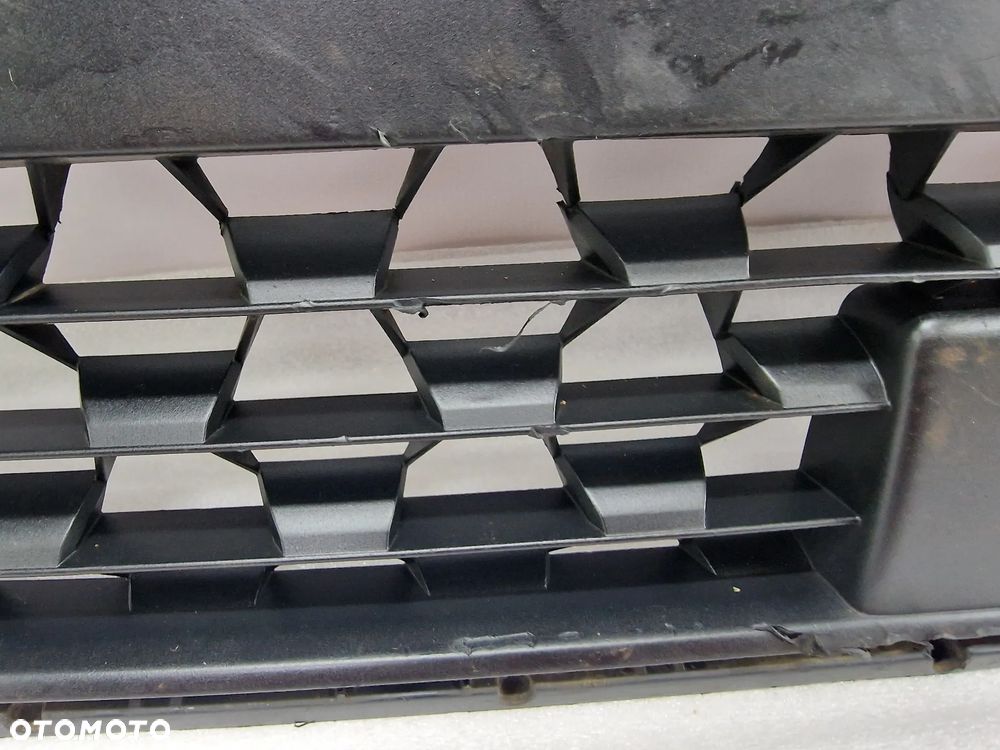 AUDI A1 II 82A 17- ATRAPA / GRILL PRZEDNI PRZÓD , NR 82A853653 / 82A853653A , NR AUKCJI GL170 - 11