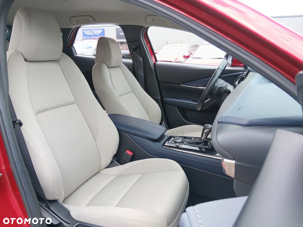 Mazda CX-30 2.0 mHEV Hikari 2WD - 21