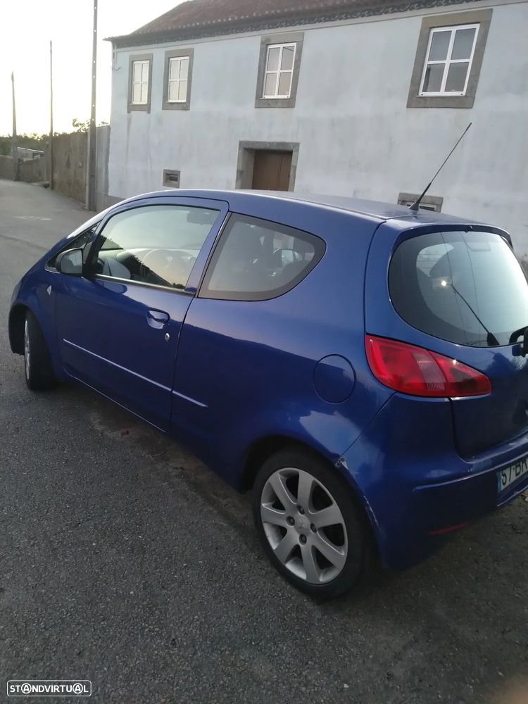 Mitsubishi Colt 1.1 Base - 4