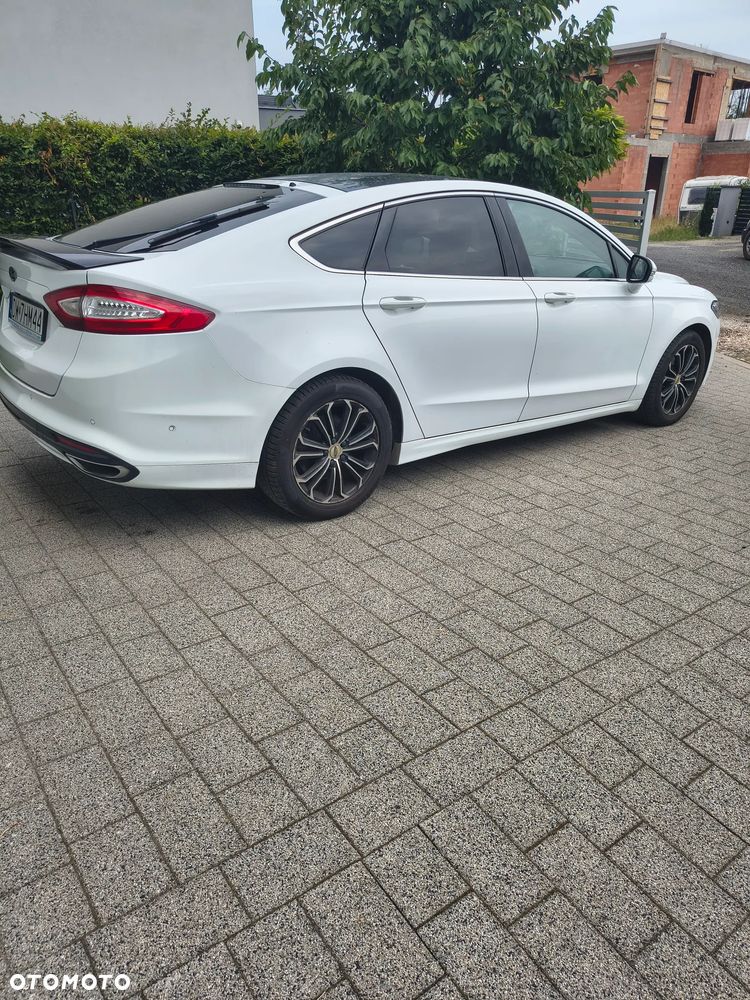 Ford Mondeo 2.0 TDCi Titanium PowerShift - 8