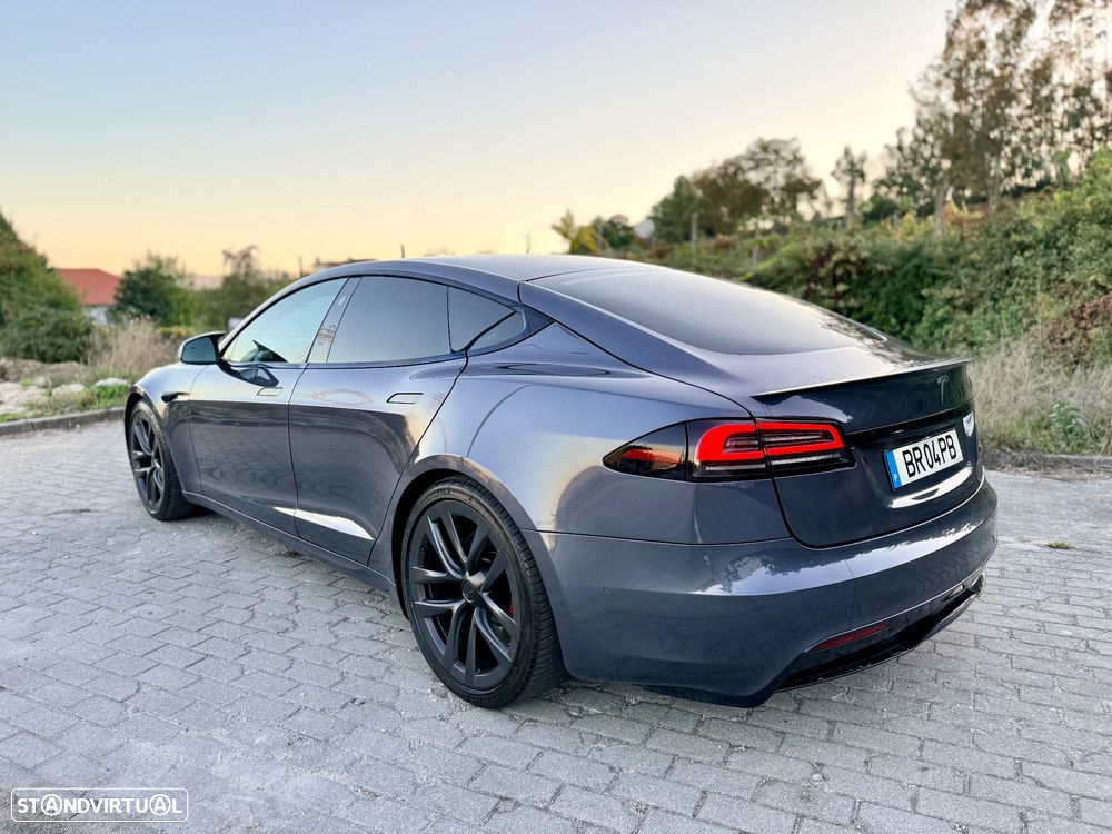 Tesla Model S Plaid AWD - 17