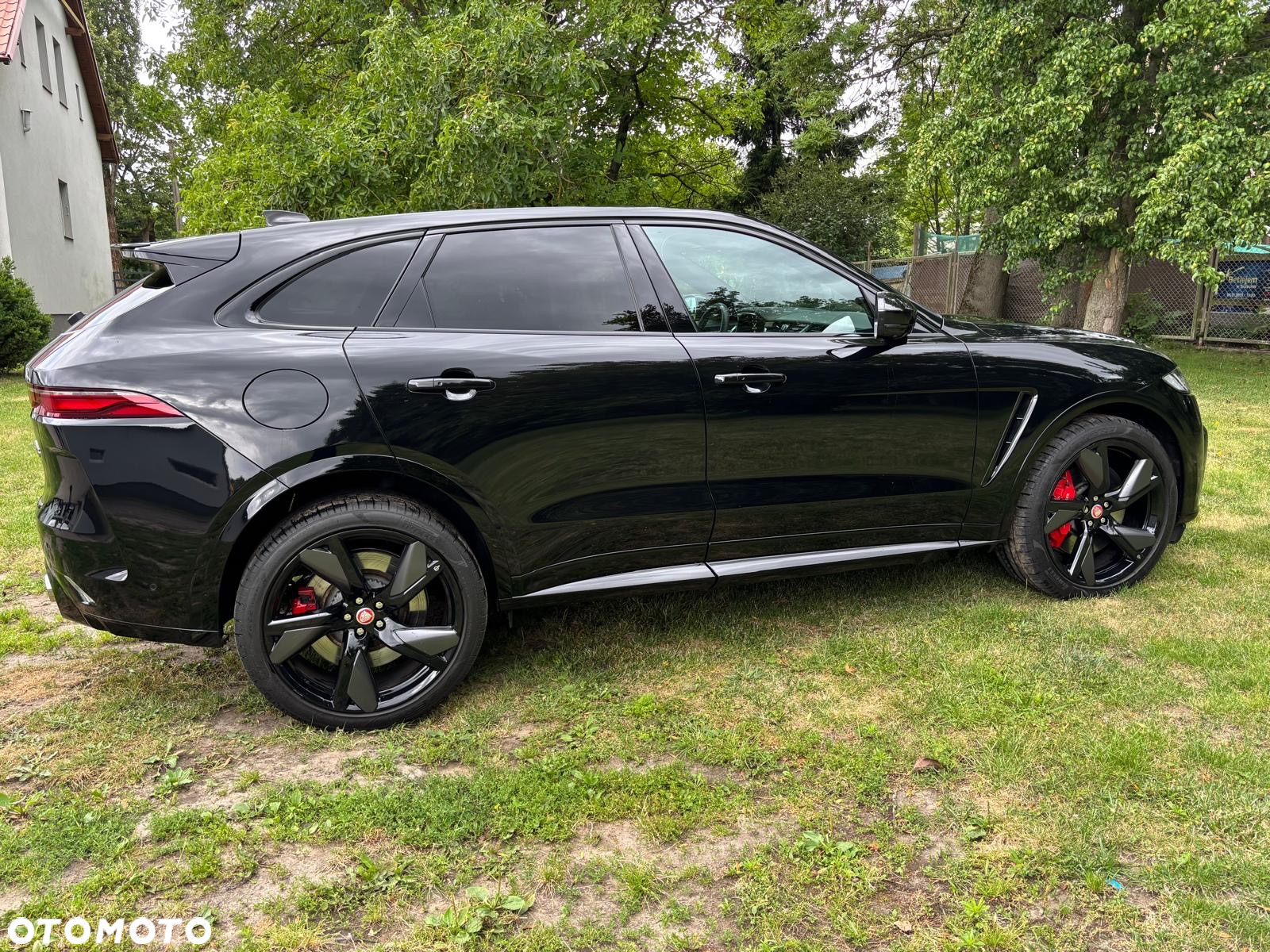 Jaguar F-Pace 5.0 V8 P550 AWD SVR - 5