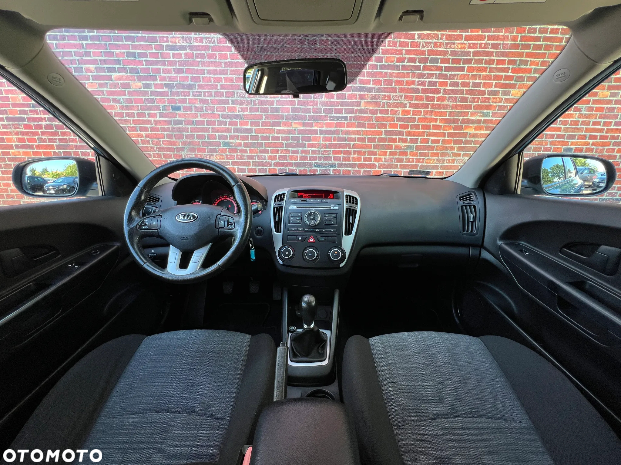 Kia Ceed - 6