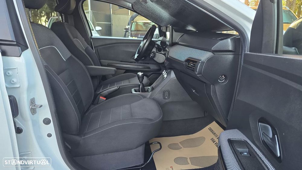 Dacia Jogger 1.0 ECO-G Extreme 7L Bi-Fuel - 16