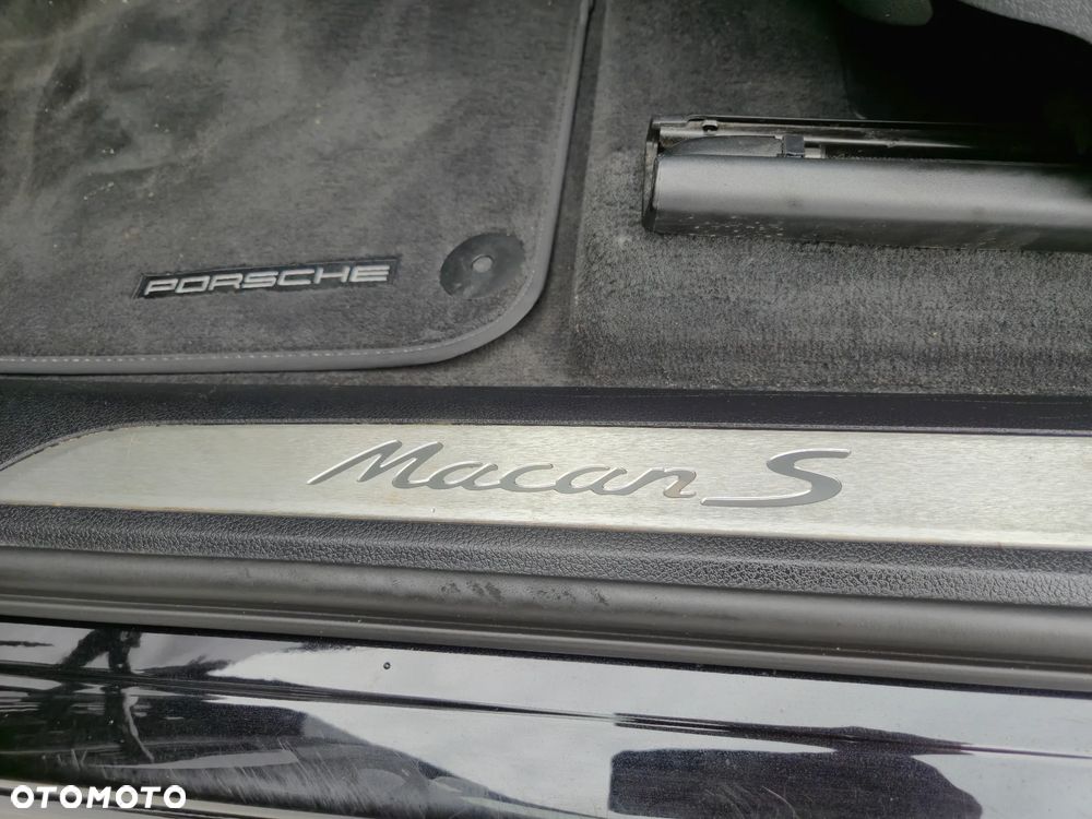 Porsche Macan S - 27