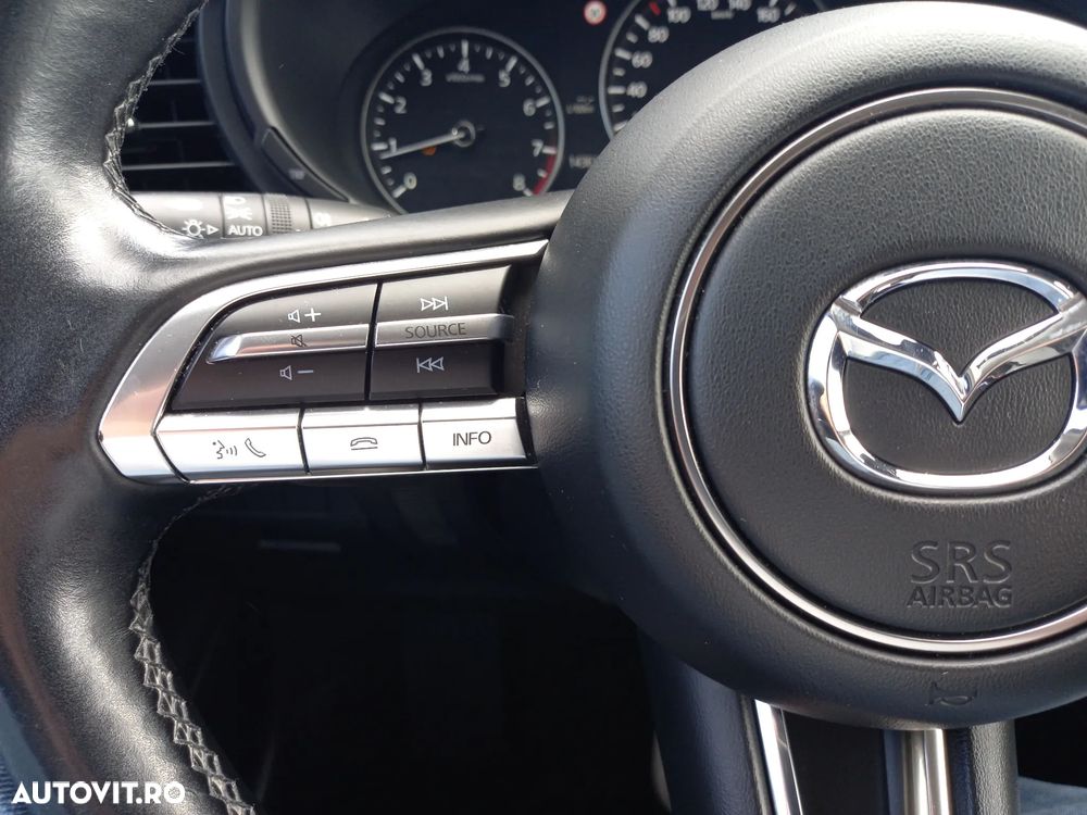 MAZDA CX-30 2021 — imagine 24