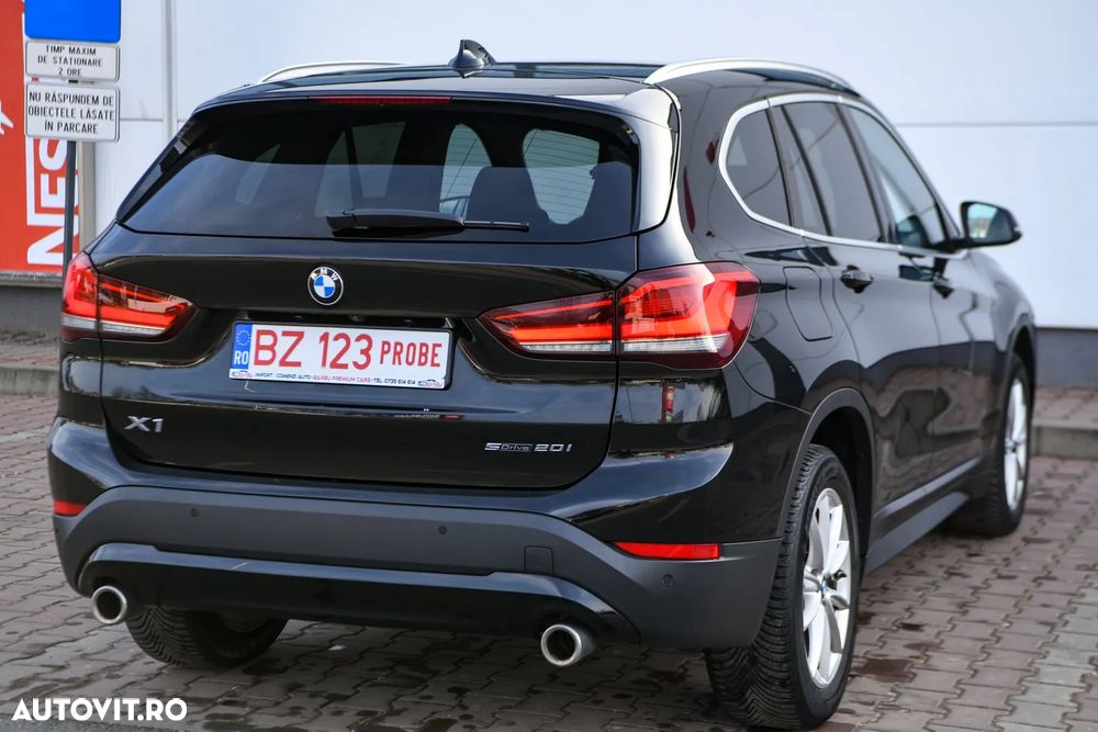BMW X1 sDrive20i Aut. Advantage - 20