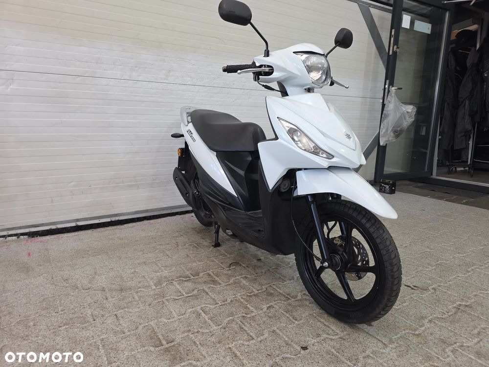 Suzuki Address - 3
