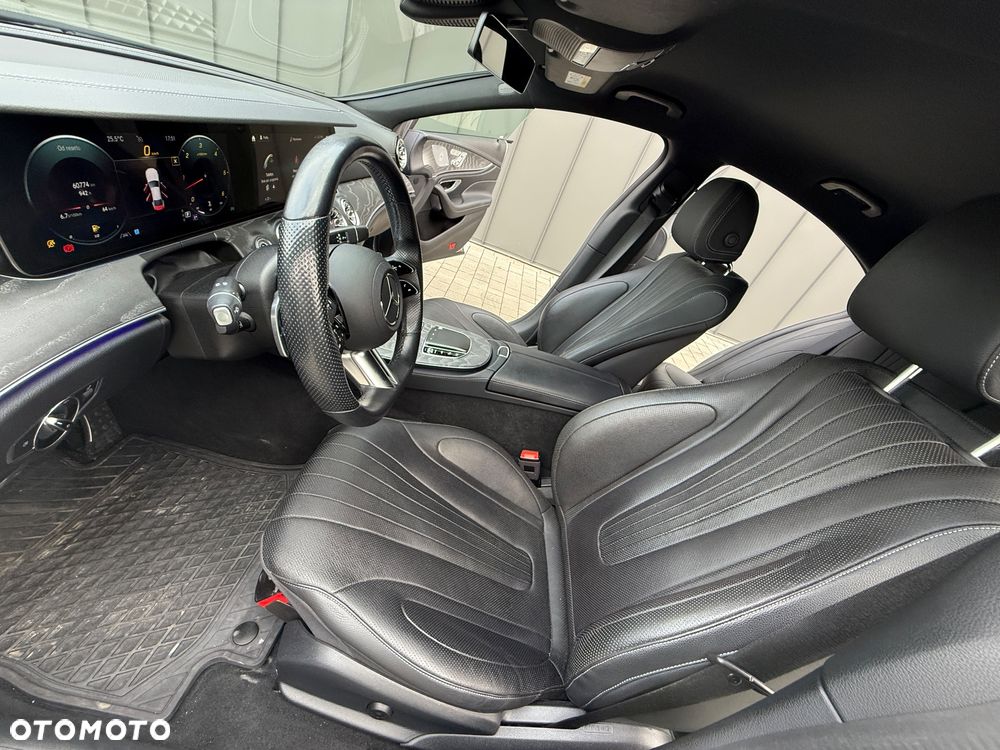 Mercedes-Benz CLS 400 d 4-Matic AMG - 23
