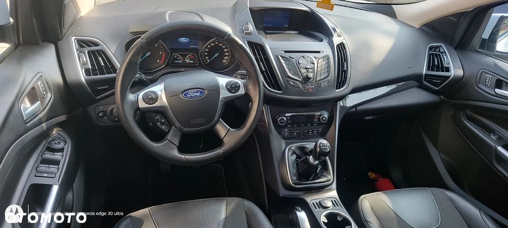 Ford Kuga 2.0 TDCi 2x4 Individual - 20