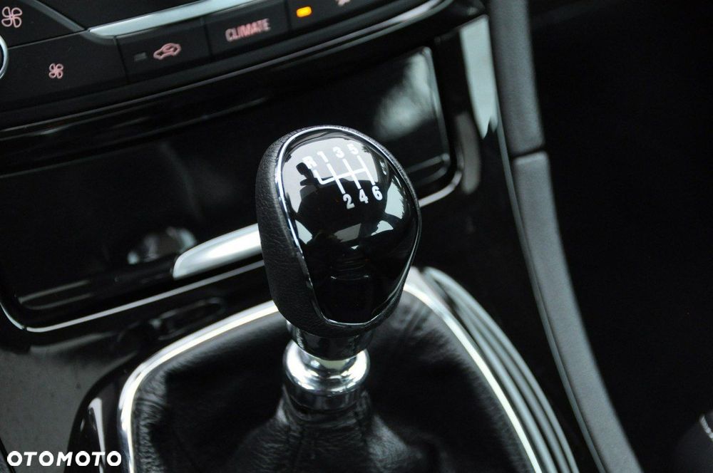 Ford S-Max 2.0 TDCi DPF Platinium X - 38