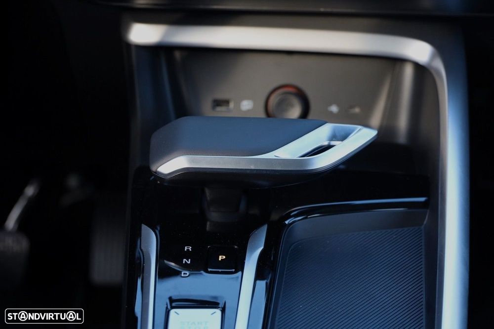 MG ZS 1.5 Hybrid+ Standard - 21