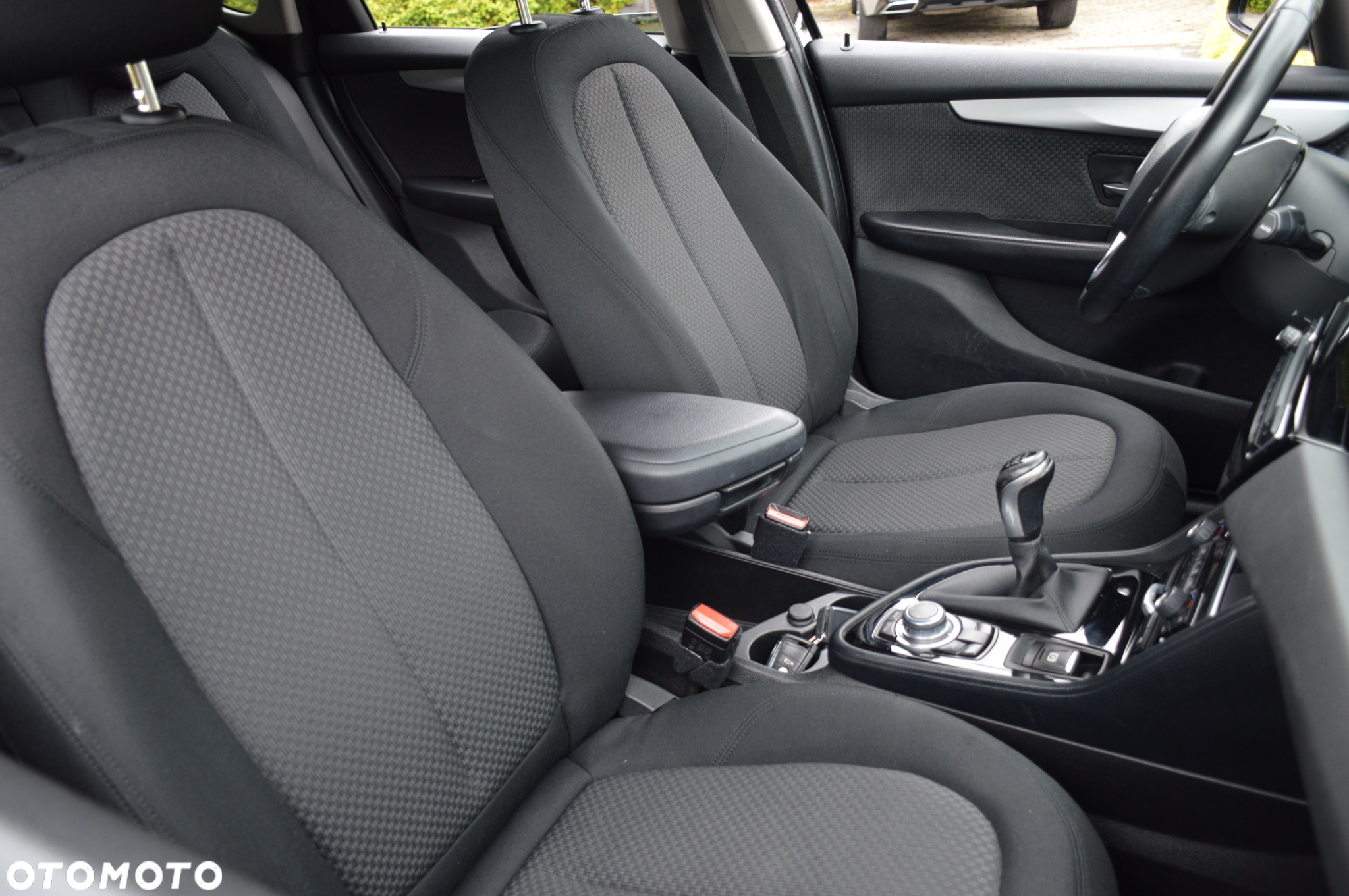 BMW Seria 2 216d Active Tourer - 25