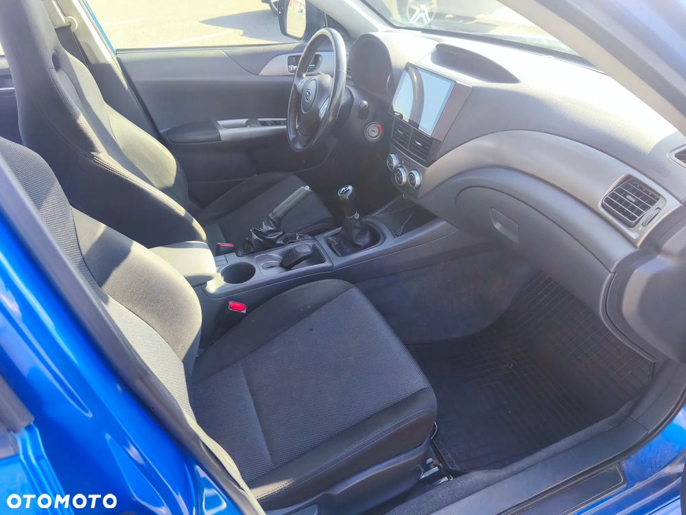 Subaru Impreza 2.0 RS - 16
