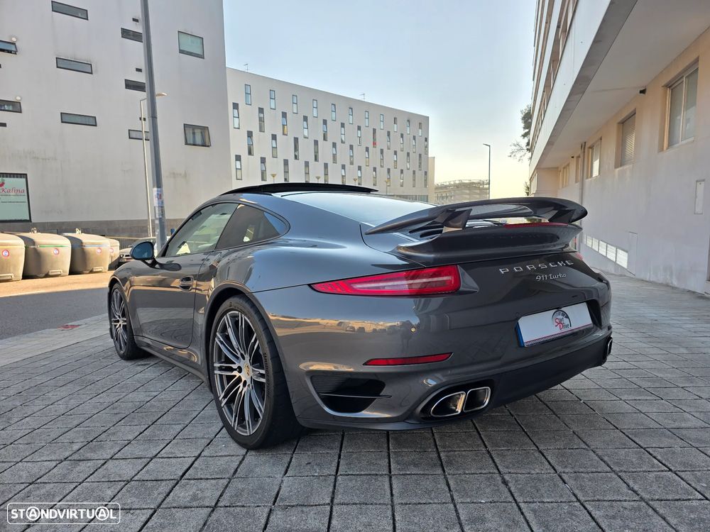 Porsche 911 (991) Turbo PDK - 8