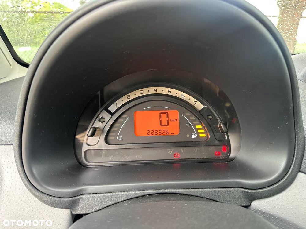Citroën C3 Pluriel 1.4i - 28