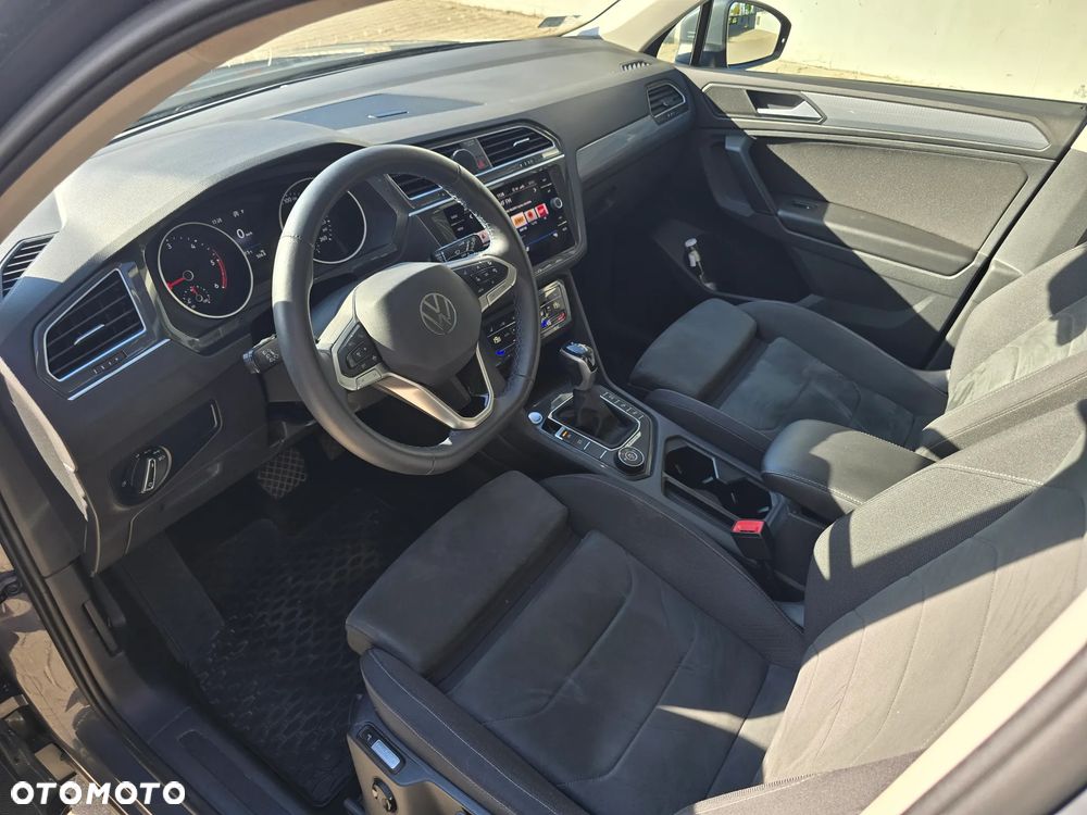 Volkswagen Tiguan 2.0 TDI SCR 4Mot Elegance DSG - 10