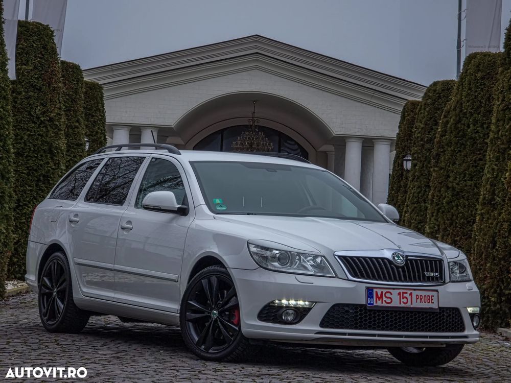 Skoda Octavia 2.0 TDI RS - 9