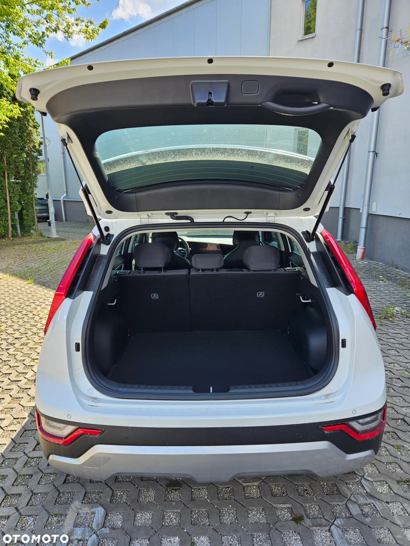 Kia Niro 1.6 GDI Hybrid M - 6