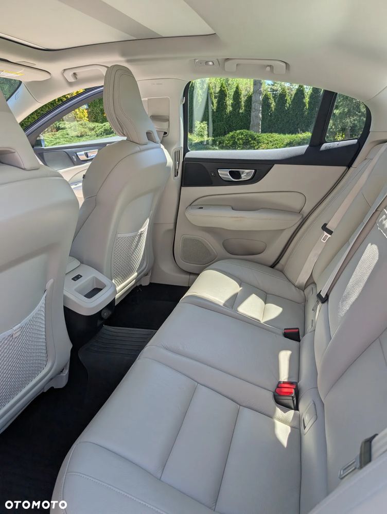 Volvo S60 - 15