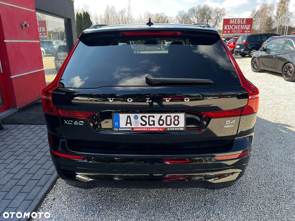 Volvo XC 60 B4 D Core - 12