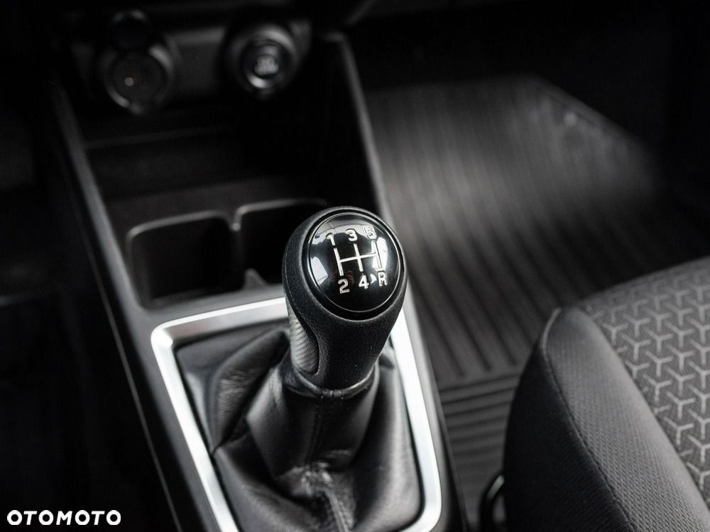 Suzuki Swift - 15