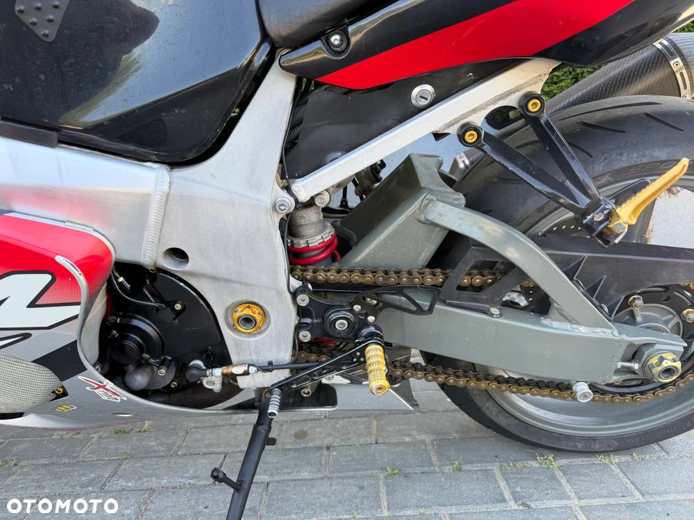 Suzuki GSX-R - 31
