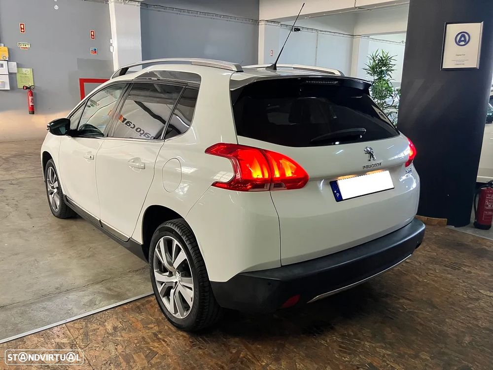 Peugeot 2008 1.6 e-HDi Allure - 9