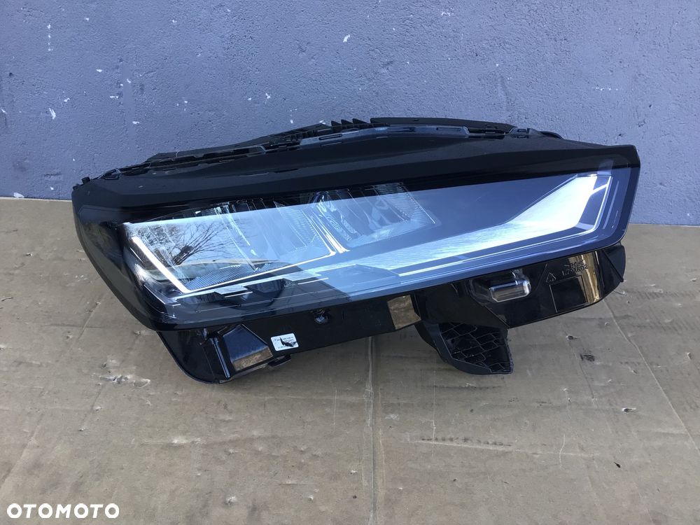 Lampa przednia prawa Peugeot 3008 5008 ll 2 Lift Full Led - 1